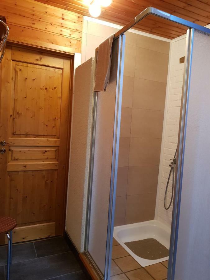 Chalet des pins d'Autriche Comblain-Fairon Extérieur photo