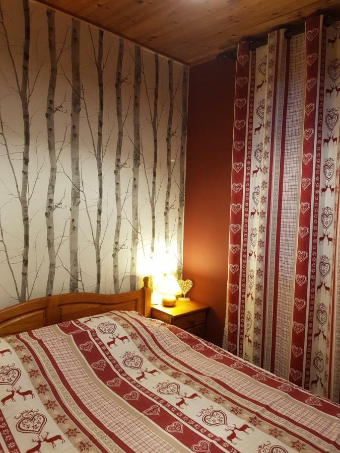 Chalet des pins d'Autriche Comblain-Fairon Extérieur photo